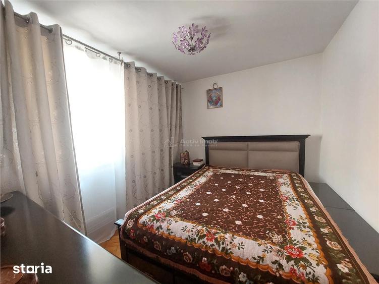 Apartament cu 4 camere semidecomandat în Micro 5