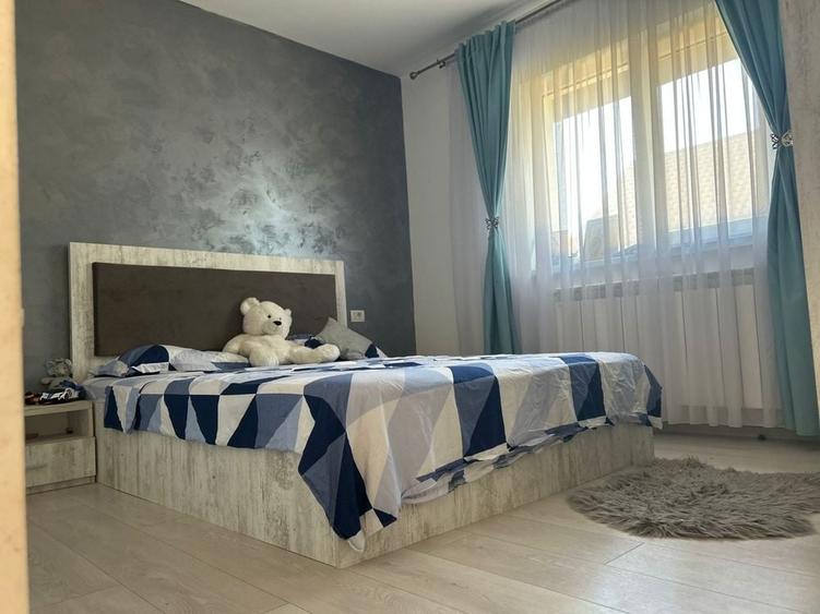 Casă cu 3 camere în Muntenii de Sus