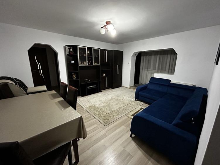 Apartament cu 2 camere decomandat în Fălticeni