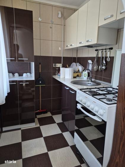 Apartament cu 2 camere semidecomandat în Trivale