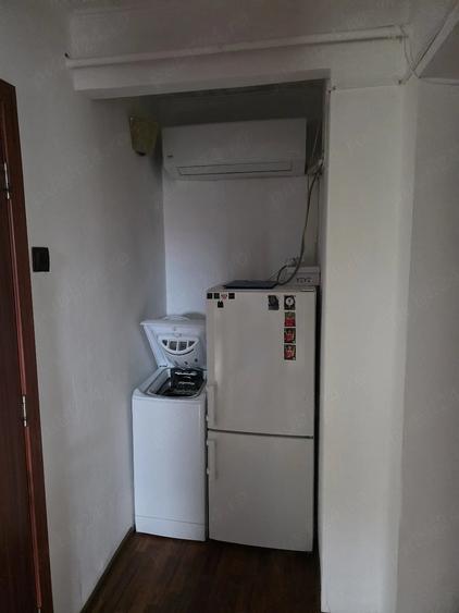 Apartament cu 2 camere decomandat în Exterior Vest