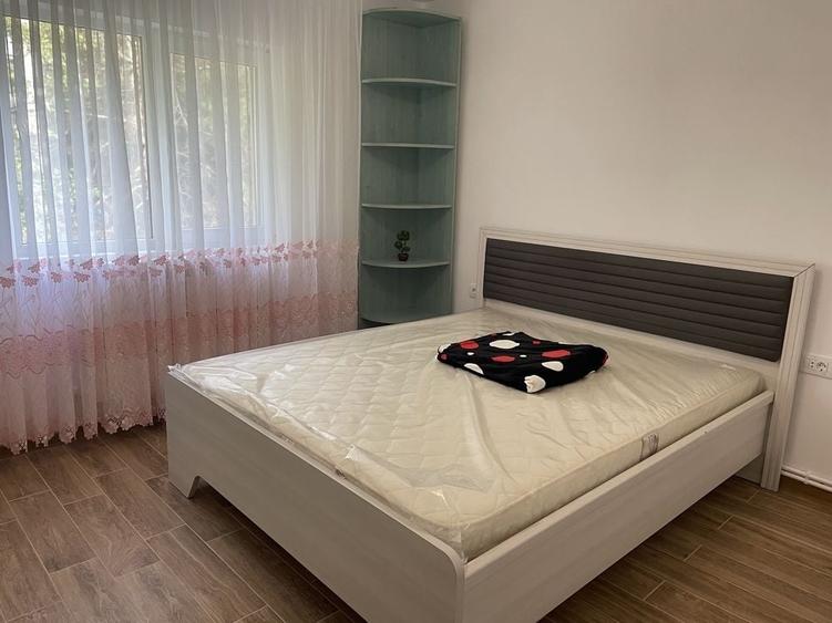 Inchiriez Apartament cu 2 camere - 7