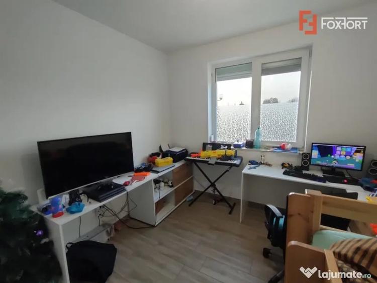 Apartament cu 4 camere decomandat, mobilat în Giroc