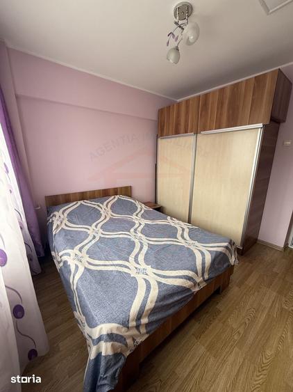 Apartament cu 2 camere decomandat în Micro 21