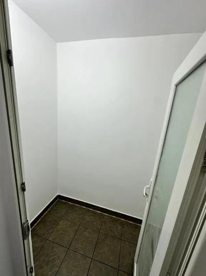 Spațiu comercial, de 50 mp, în Central