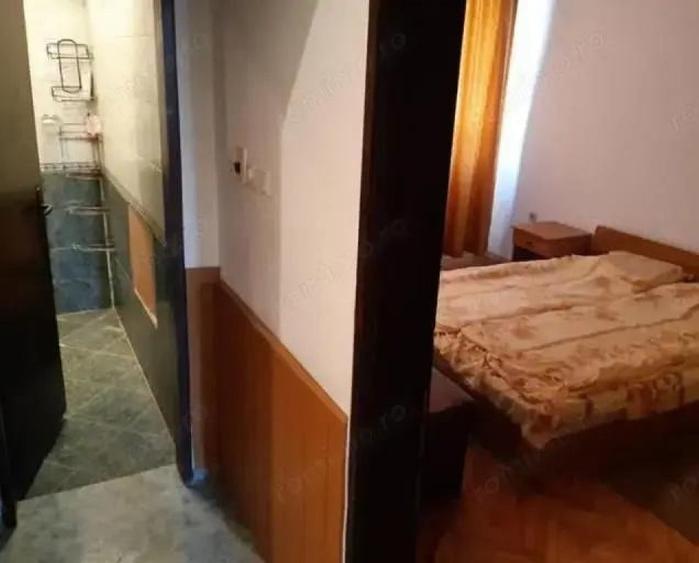 Apartament cu 2 camere decomandat în Cotroceni
