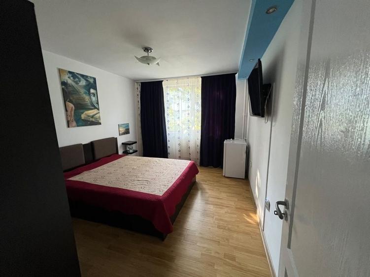 Garsonieră decomandată în Micro 19
