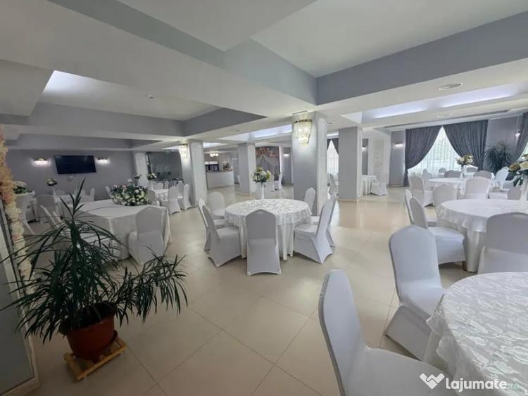 Casă cu 5 camere cu Teren 1500 Mp în Braniște (Podari)