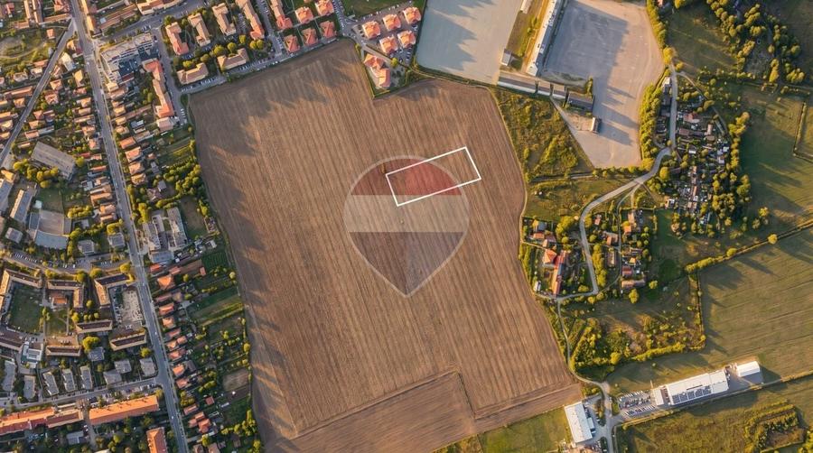 Teren Construcții intravilan de 4350 mp, în Sud-Vest
