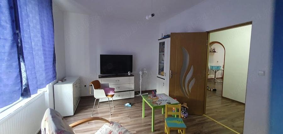 Casă cu Teren 302 Mp în 14 Mai
