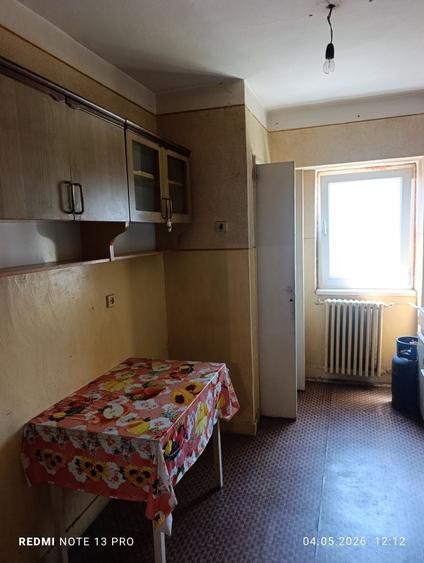 Vand apartament central, 2 camere,decomandat in Rosiori de Vede, etaj 3 - 1