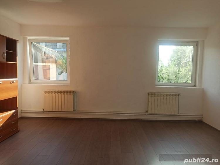 Spațiu comercial, de 2,000 mp, în Bârlad