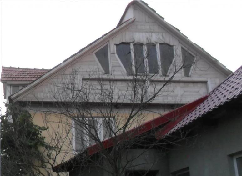 Casă cu 4 camere cu Teren 3700 Mp în Bârsănești