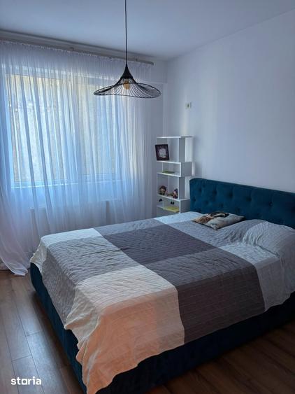 Apartament cu 3 camere în Parcul Carol