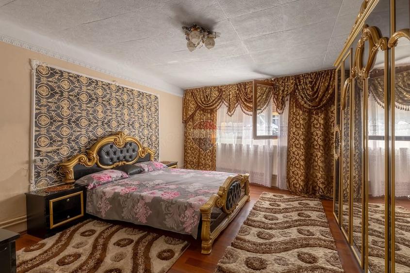 Casă cu 4 camere în Pârneava