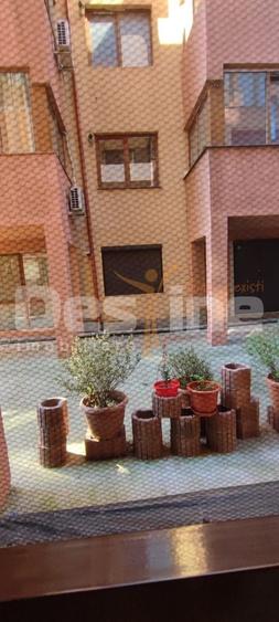 Apartament cu 2 camere decomandat, mobilat în Valea Oltului