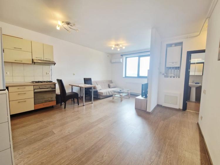 Apartament cu 2 camere semidecomandat în Iancului