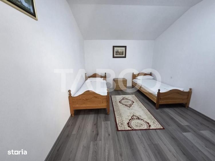 Casă cu 4 camere în Central