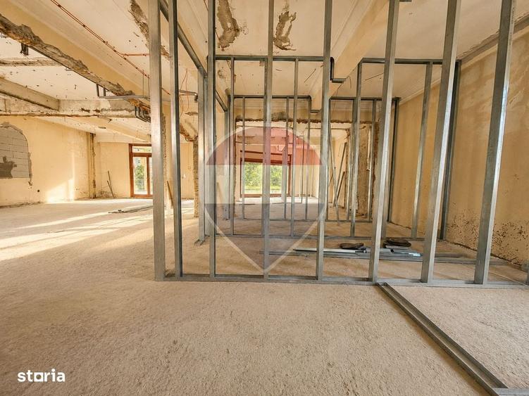 Casă cu 4 camere cu Teren 409 Mp în Central