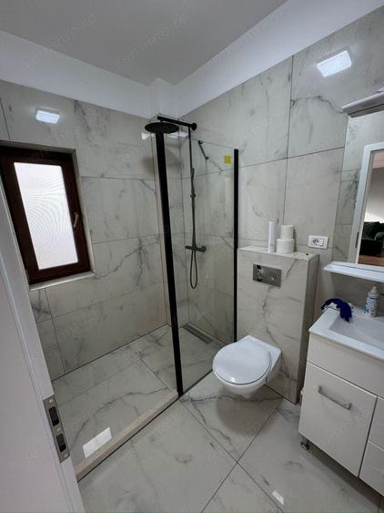 Casă cu 5 camere cu Teren 350 Mp în Giroc