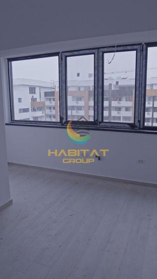 Penthouse cu 3 camere decomandat în Central