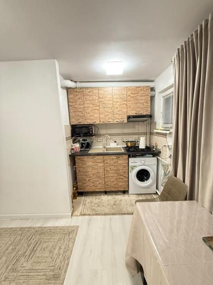 Apartament cu 2 camere în Podu Roș
