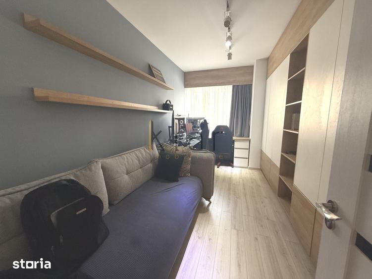 Apartament cu 3 camere în Mărăști