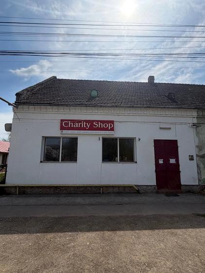 Spațiu comercial, de 100 mp, în Central