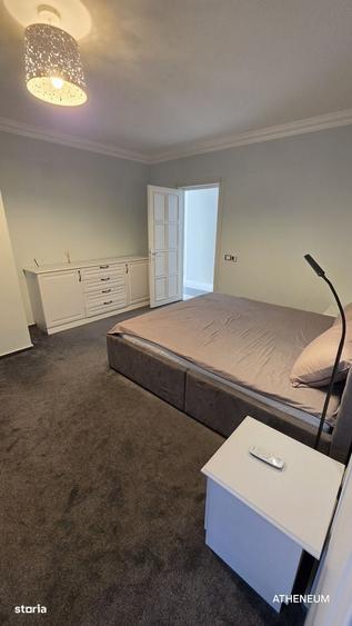 Apartament cu 3 camere în Ciurea