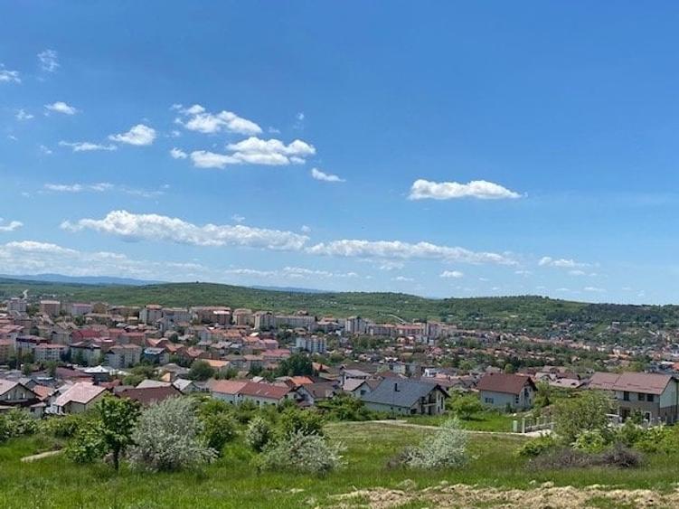 Teren Construcții intravilan de 650 mp, în Sud