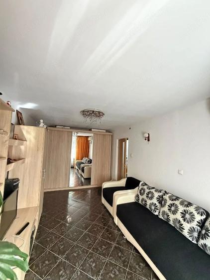 Vanzare Apartament 2 camere, 48 mp, parter, parcare, bloc reabilitat , Rahova - 6