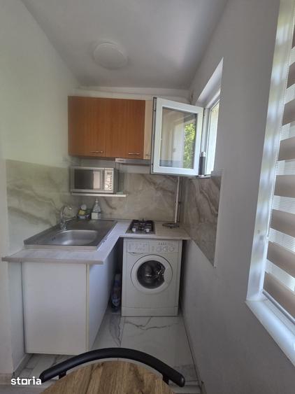 Apartament cu 2 camere de vanzare - Podu Ros / Cantemir - 11