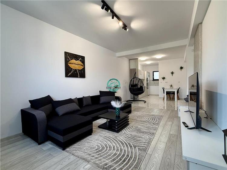 Apartament cu 2 camere decomandat, mobilat în Central