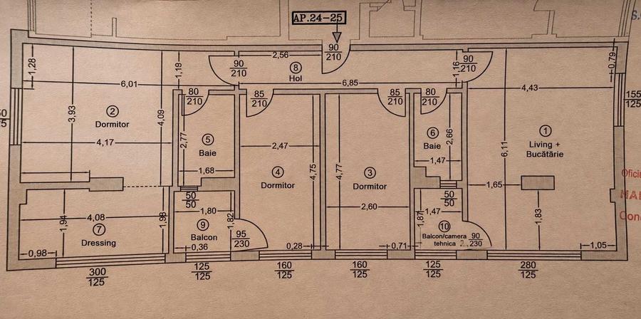 Apartament cu 4 camere decomandat în Central
