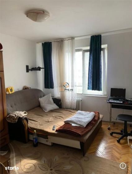 Decomandat 3 Camere Zona Complex Centrul de Afaceri - 19