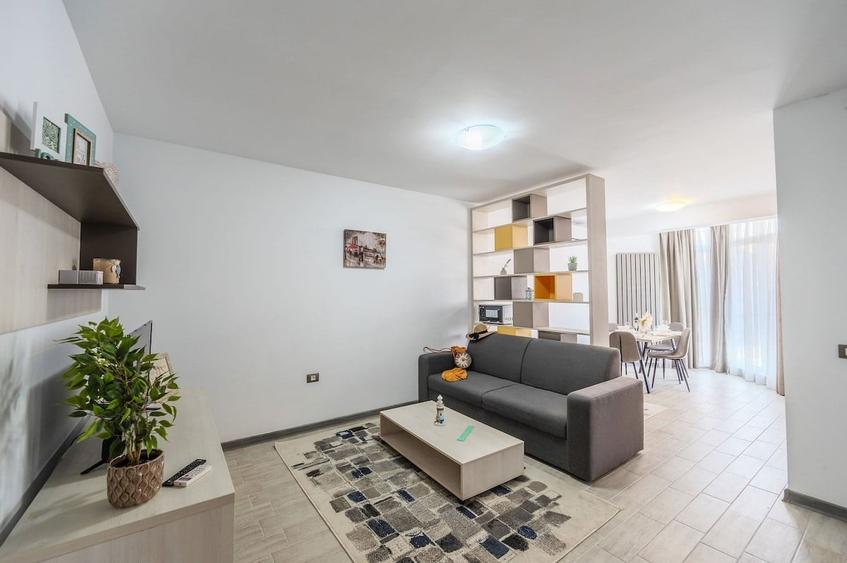 Apartament cu 2 camere decomandat în Mamaia-Sat