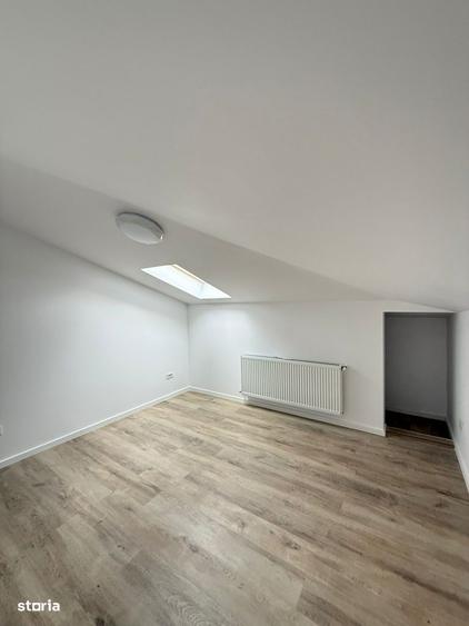 Apartament cu 3 camere decomandat în Chiajna
