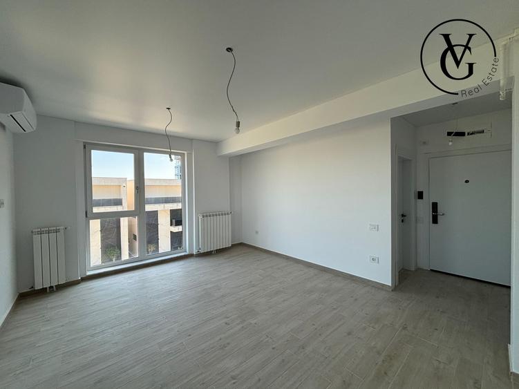 Apartament cu 3 camere semidecomandat în Mamaia-Sat