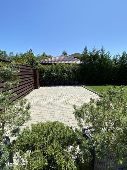 Casă cu 6 camere cu Teren 550 Mp în Snagov