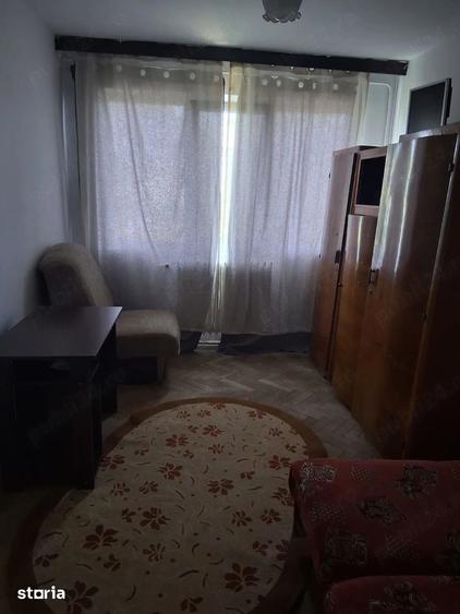 Apartament cu 2 camere, mobilat în Podu Roș