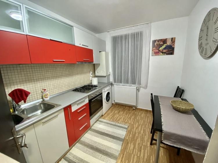 Proprietar, vand apartament deosebit cu 2 camere, constructie 2013, zona de case strada Dacia, cartier Craiter, parcare in curte interioara - 6