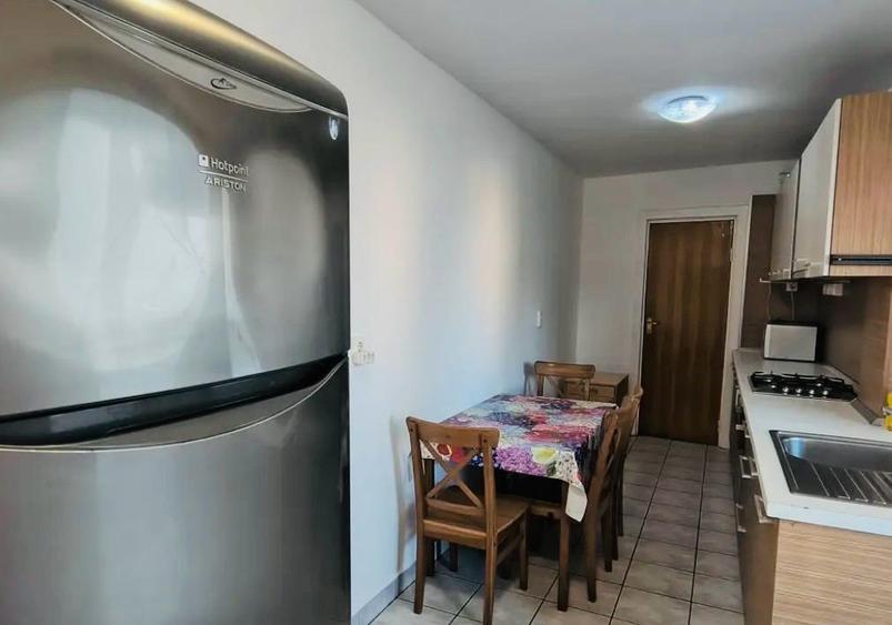 Apartament cu 4 camere decomandat, mobilat în Domenii