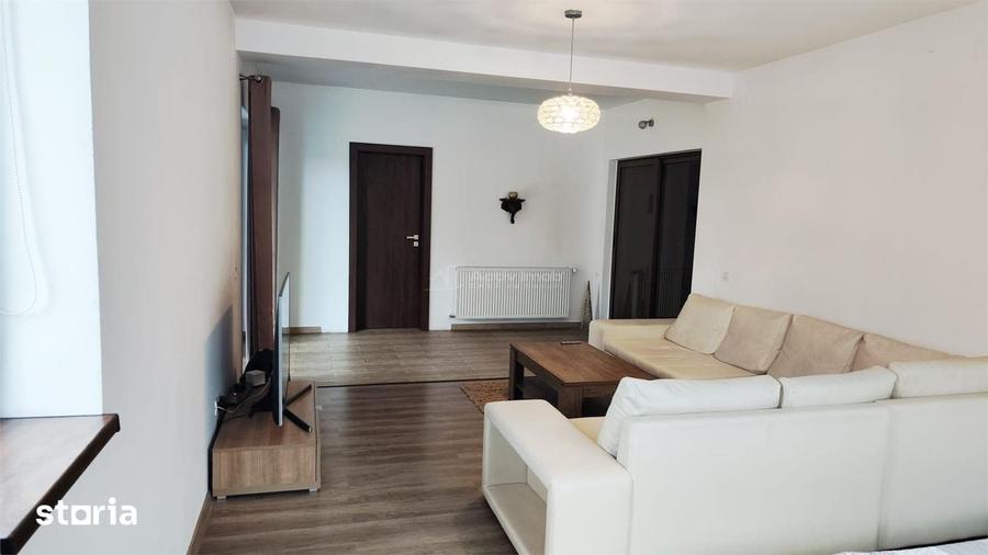 Casă cu 5 camere cu Teren 500 Mp în Zădăreni
