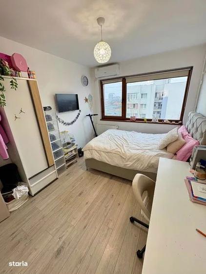Apartament cu 3 camere decomandat, mobilat în Dămăroaia