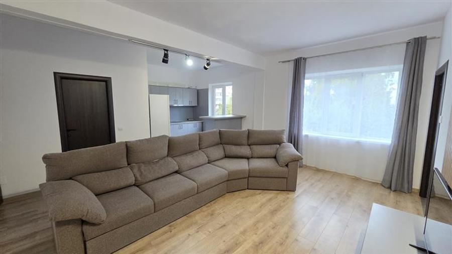 Apartament cu 2 camere semidecomandat, mobilat în Mănăștur