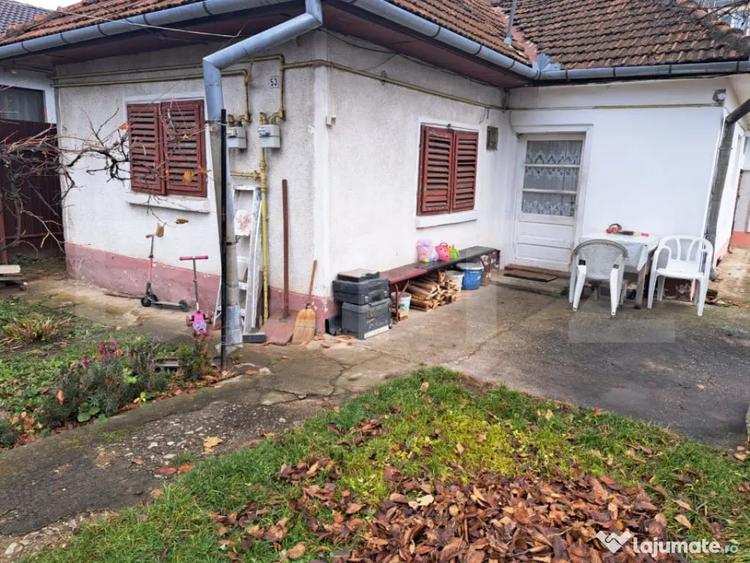 Casă cu 4 camere cu Teren 630 Mp în Centrul Civic