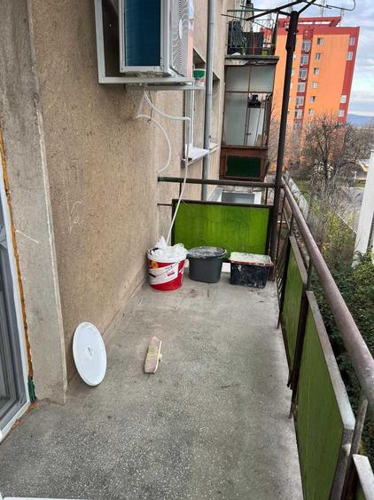 Apartament cu 2 camere nedecomandat în Gojdu