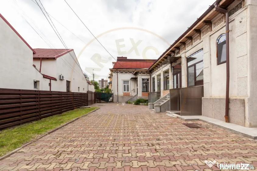 Casă cu 4 camere cu Teren 224 Mp în Central
