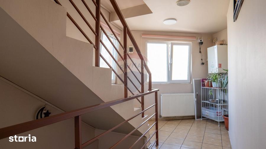 Spațiu comercial, de 270 mp, în Baicului