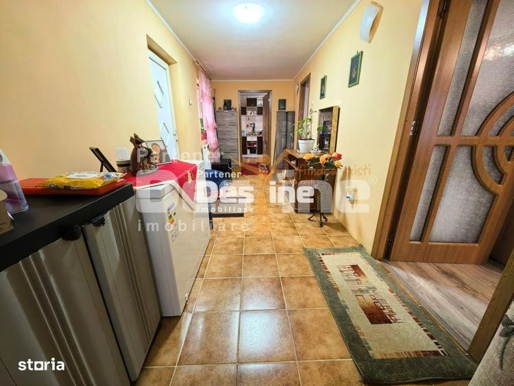 Apartament cu 2 camere decomandat în Valea Adâncă